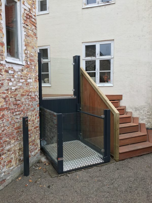 RB150 im Außenbereich